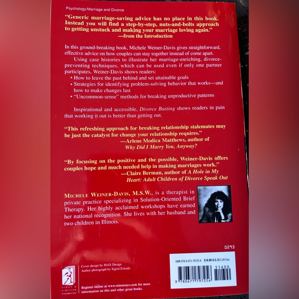 PAPERBACK BOOKS x2 - NWT - Picture 4 of 4